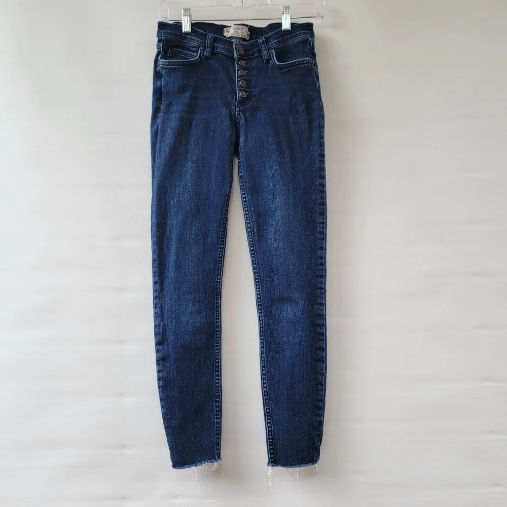 Free People Skinny Jeans Size 26 Dark Blue Exposed Fly Raw Hems Minimalist Jeans